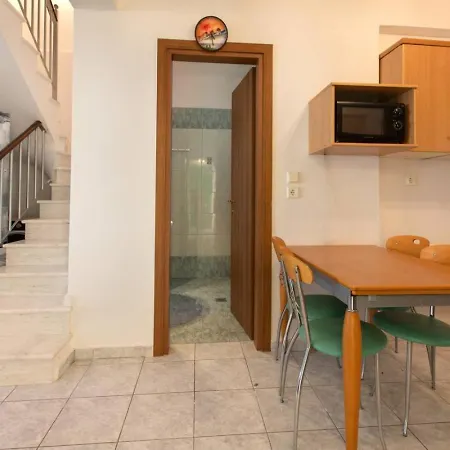 Aegean Maisonette By Rentalspro - Apartamento Kriopigi